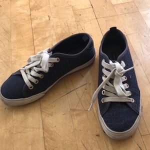 TOMMY HILFIGER SHOES 🖤